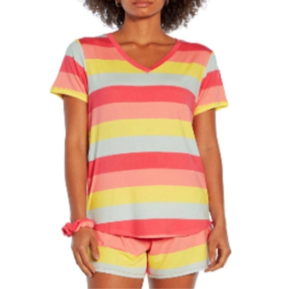 WildFox Women’s Short Set with Scrunchie